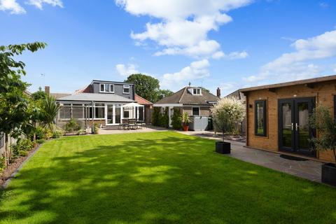 4 bedroom detached house for sale, Keith Avenue, Huntington, York