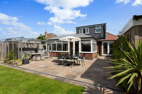 4 bedroom detached house for sale, Keith Avenue, Huntington, York