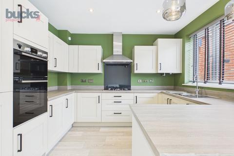 4 bedroom detached house for sale, Whatley Mews, Stratford-Upon-Avon, CV37