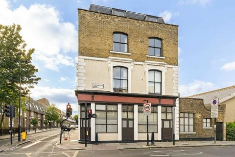 Tollington Park, London N4