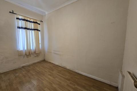 2 bedroom terraced house to rent, Kirby Road, Winson Green B18