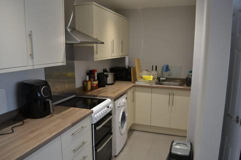 1 bedroom apartment to rent, Dunstable Road, Luton
