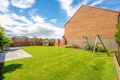 5 bedroom detached house for sale, Willow Drive, Harrogate, HG3