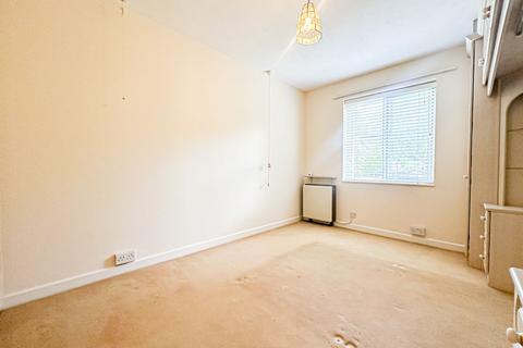 2 bedroom flat for sale, Tudor Court, Liverpool, L19