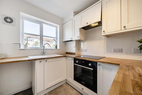 undefined, Cheltenham Drive, Chippenham