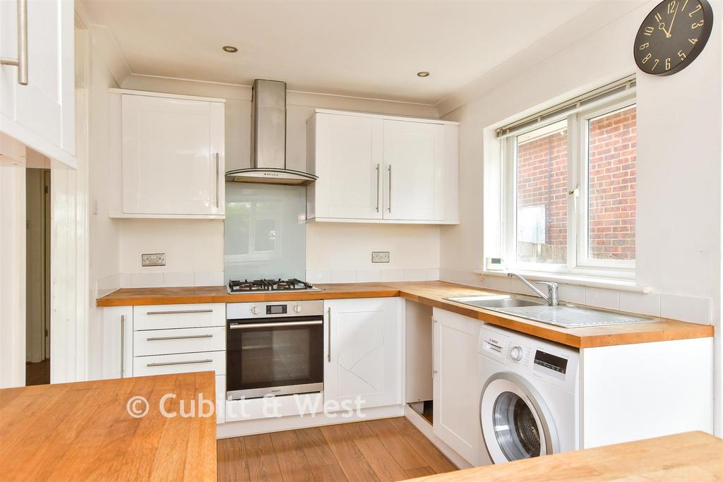 House in Brighton - View 5