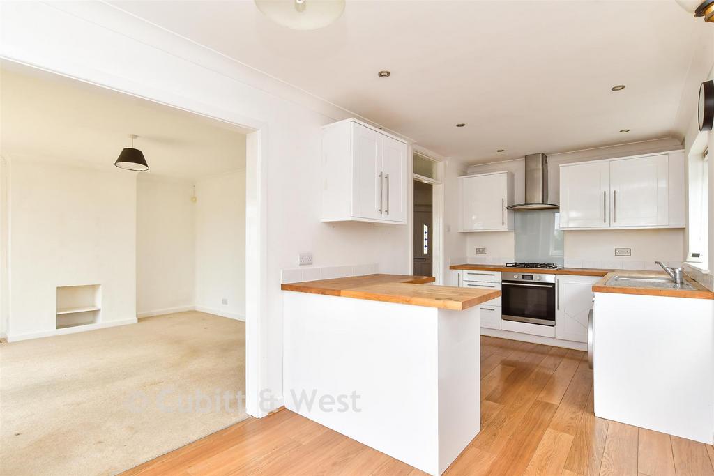 House in Brighton - View 3
