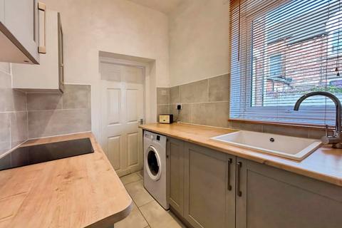 2 bedroom ground floor flat for sale, Bright Street, South Shields