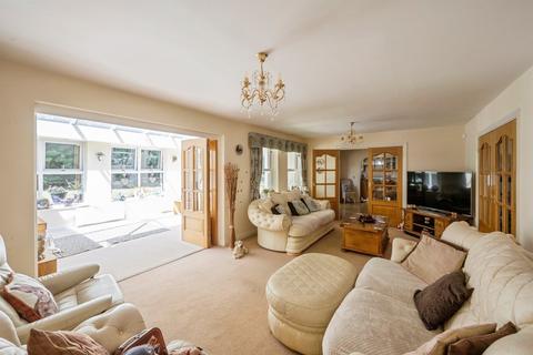 4 bedroom detached house for sale, Racecourse Close, Swinton, Mexborough