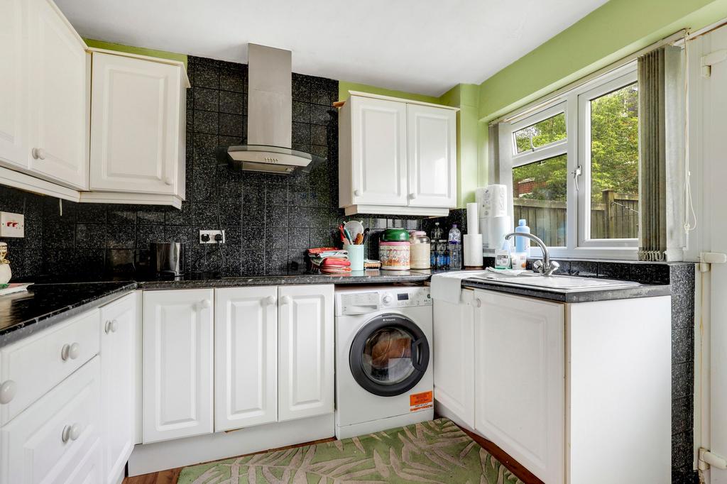 House in Nottingham, Carrington - View 4