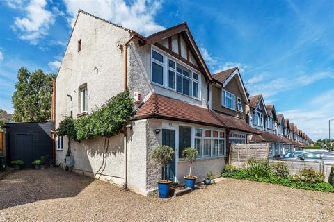 Malden Road, Cheam, SM3