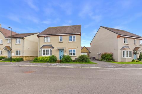4 bedroom detached house for sale, Farmhouse Road, Brockworth, Gloucester, Gloucestershire, GL3