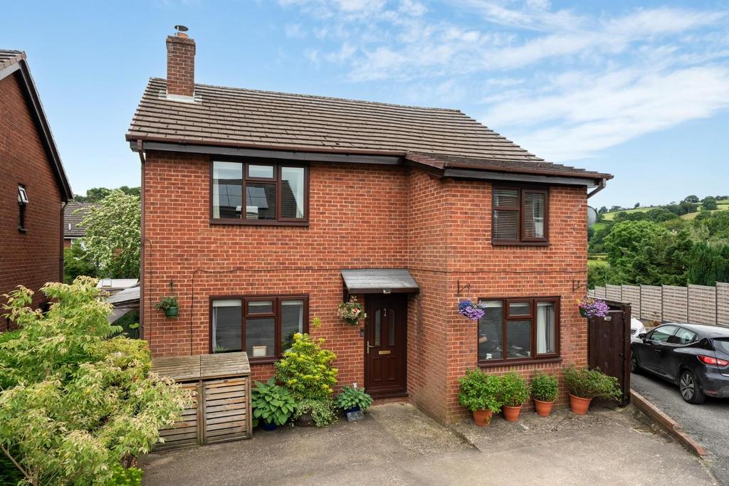 4 bedroom house for sale