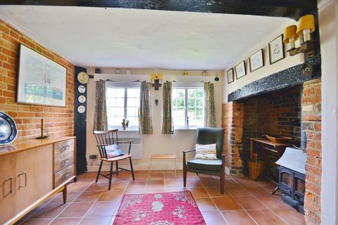 4 bedroom detached house for sale, Worminghall Road, Oakley