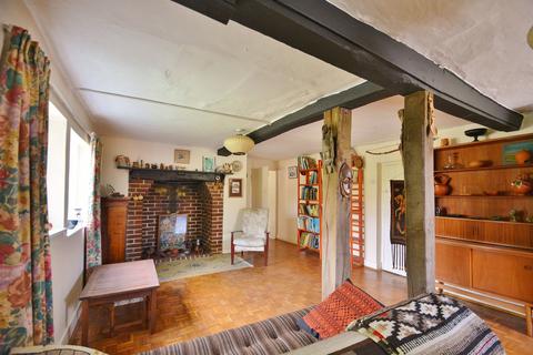 4 bedroom detached house for sale, Worminghall Road, Oakley
