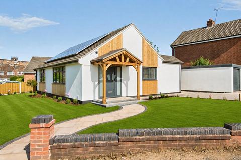 2 bedroom detached bungalow for sale, West Close, Darley Abbey, Derby
