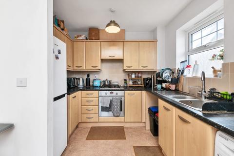 2 bedroom flat for sale, Dobede Way, Ely CB7