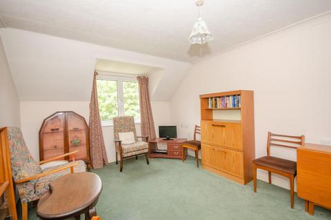 1 bedroom flat for sale, Christchurch Lane, Downend, Bristol, BS16 5TR