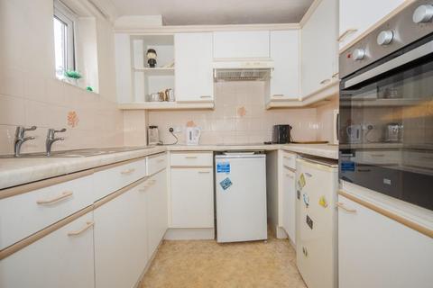 1 bedroom flat for sale, Christchurch Lane, Downend, Bristol, BS16 5TR