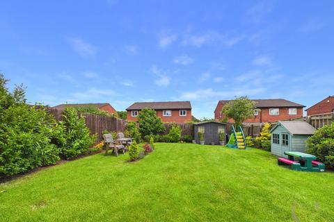 4 bedroom detached house for sale, Calf Close Drive, Jarrow, NE32