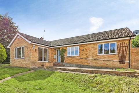 3 bedroom detached bungalow for sale, Simons Walk, Pattishall, Towcester