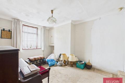 2 bedroom terraced house for sale, Ffordd Llangollen, Wrecsam LL14