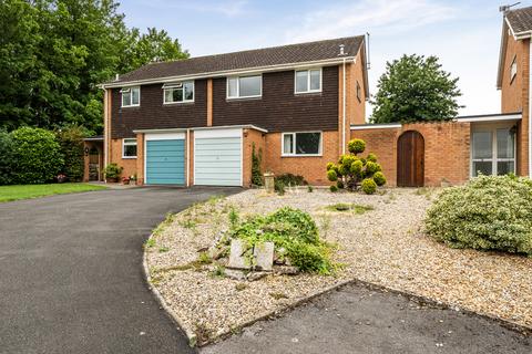 3 bedroom semi-detached house for sale, Obridge Close, Taunton
