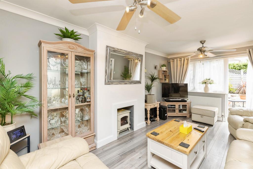 House in Leeds, Barwick in Elmet and Scholes - View 2
