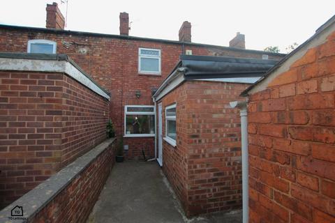2 bedroom terraced house to rent, Sandhole Cottages, Woodford Lane, Winsford CW7