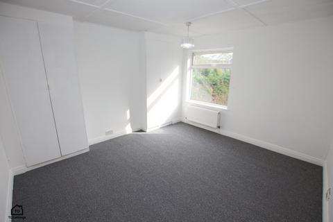 2 bedroom terraced house to rent, Sandhole Cottages, Woodford Lane, Winsford CW7