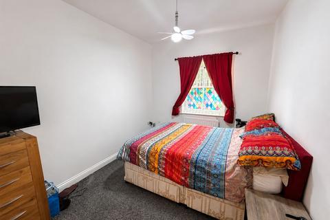 2 bedroom ground floor flat for sale, Spring Gardens Court, North Shields, Tyne and Wear, NE29 0AN