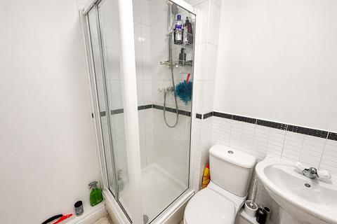 2 bedroom ground floor flat for sale, Spring Gardens Court, North Shields, Tyne and Wear, NE29 0AN