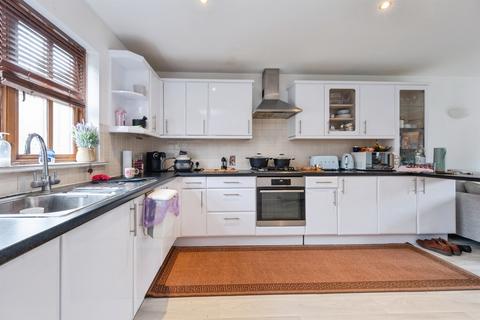 4 bedroom detached house for sale, Goldhawk Road, Monkston Park, Milton Keynes