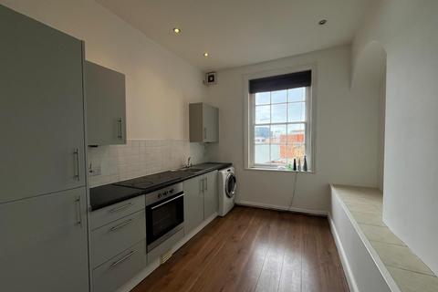 2 bedroom apartment to rent, High Street, Maidstone ME14