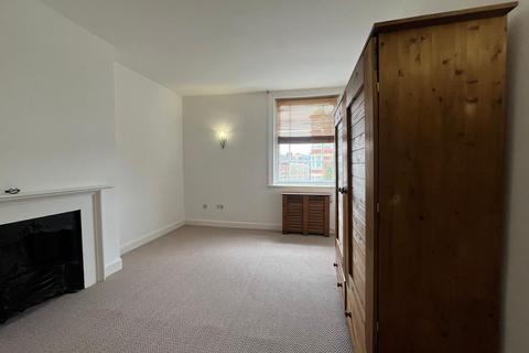 2 bedroom apartment to rent, High Street, Maidstone ME14