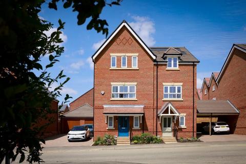 4 bedroom semi-detached house for sale, Spring Hill, Manor Lane, SL6 2QW, Maidenhead SL6