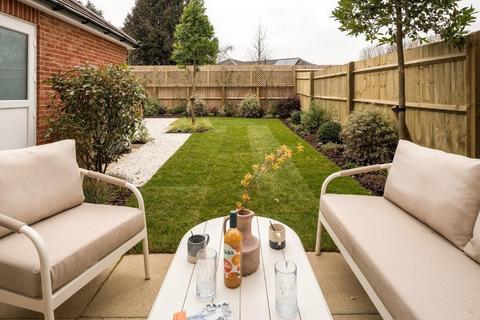 4 bedroom semi-detached house for sale, Spring Hill, Manor Lane, SL6 2QW, Maidenhead SL6