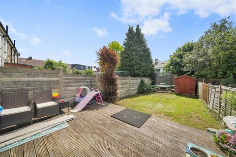 3 bedroom terraced house for sale, Stanley Avenue, Dagenham, RM8