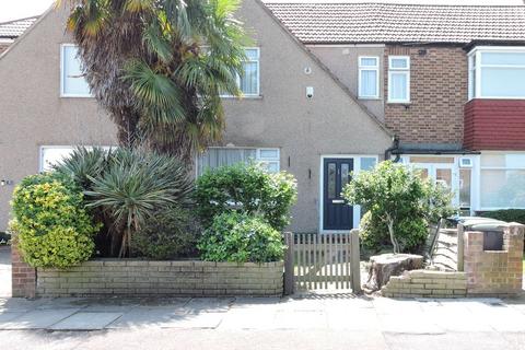 Swan Way, Enfield, EN3