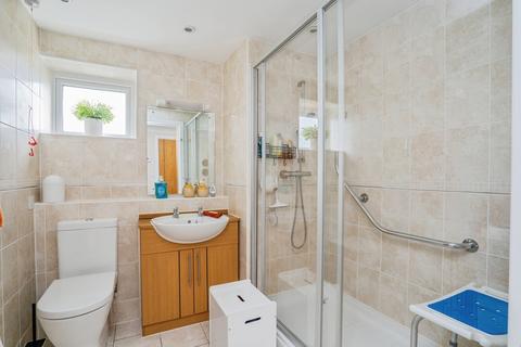 1 bedroom flat for sale, Beaconsfield Road, Waterlooville, Hampshire, PO7