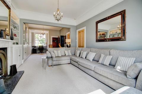 5 bedroom semi-detached house to rent, Chester House, Leicester Street, Leamington Spa