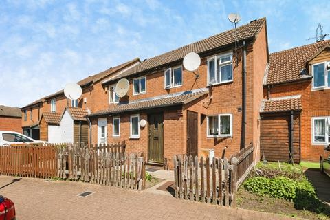 3 bedroom terraced house for sale, Andrewes Gardens, Beckton, London, E6
