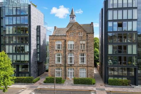 undefined, Simpson Loan, Edinburgh EH3