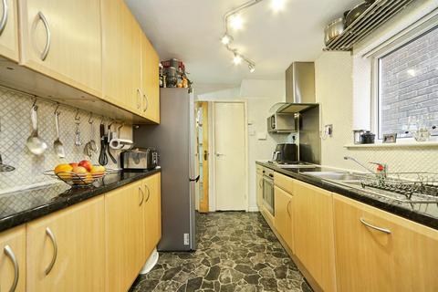 3 bedroom detached house for sale, Hough End Lane, Leeds