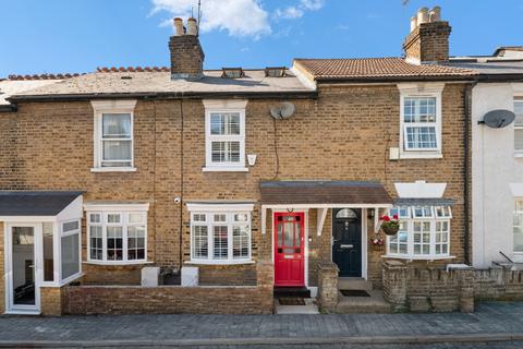 St Andrews Road, Hanwell, W7