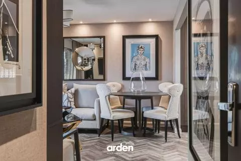 1 bedroom coach house for sale – pohled 2