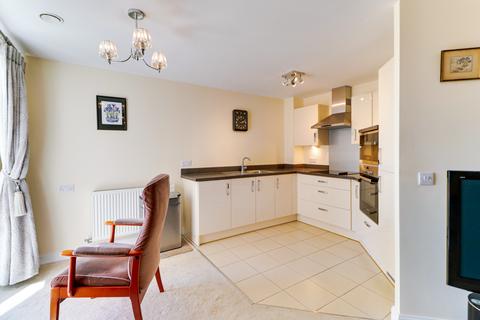 2 bedroom apartment for sale, South Parade, Southsea