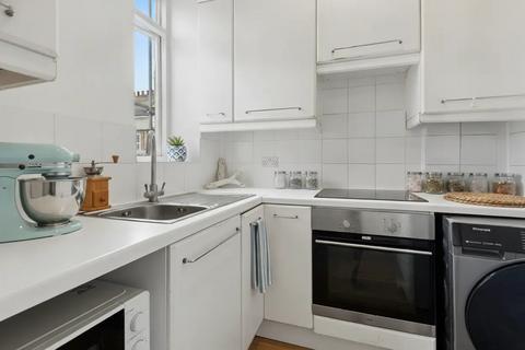 1 bedroom flat to rent, Whittingstall Road, London, SW6