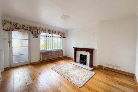 2 bedroom semi-detached house for sale, Hyde Drive, Manchester M28