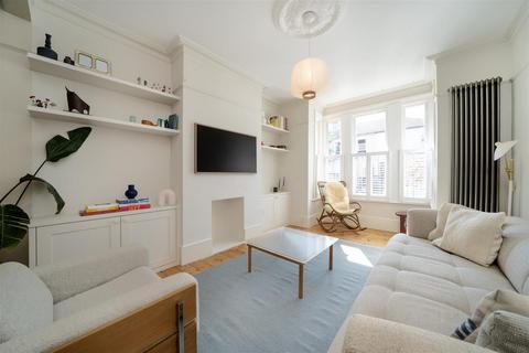 4 bedroom terraced house for sale, Granville Road, Walthamstow, London, E17